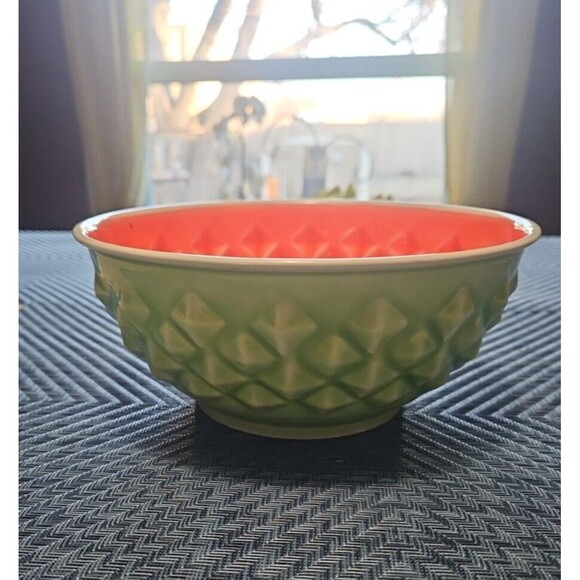 Set of 2 Pineapple Watermelon 3D Heavy Duty Melamine Bowls 8-1/2" and 7-1/4" - Picture 2 of 7